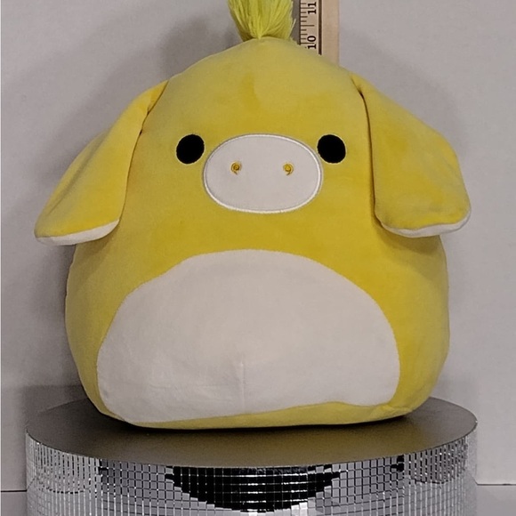 Squismallow Yellow Plush Pig  pre owned Exellent condition 11” - Picture 5 of 9